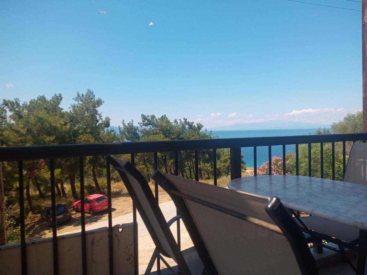 Μεζονετα Leilighet Néa Róda Eksteriør bilde
